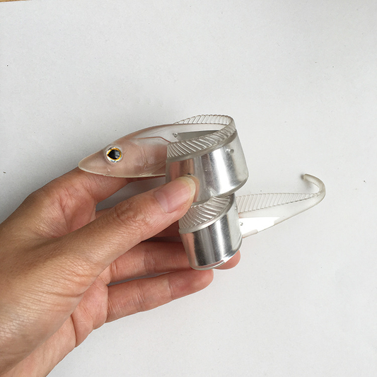 2Pcs with fish shape lures